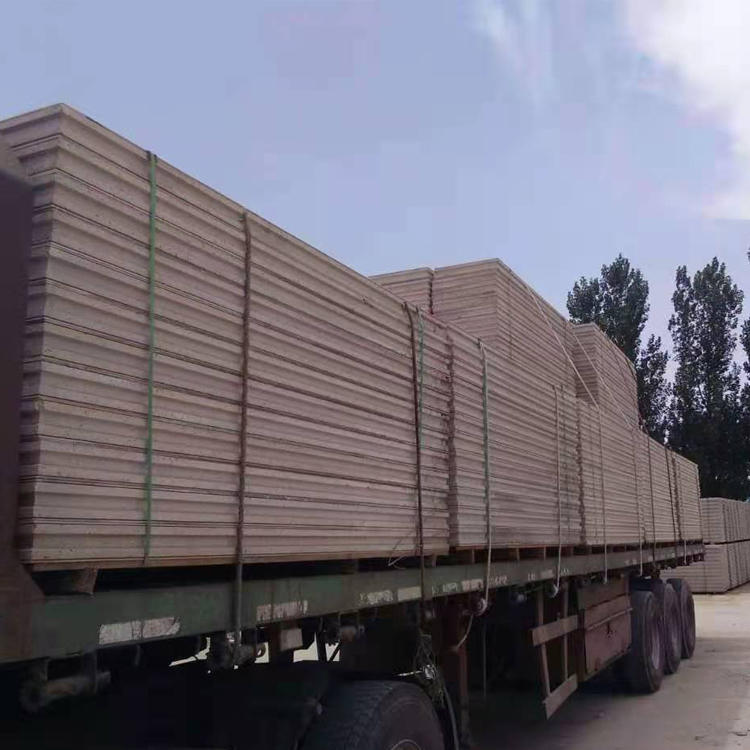 复合墙板   (139)