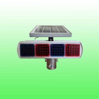 铝壳太阳能爆闪灯 红蓝爆闪灯包邮